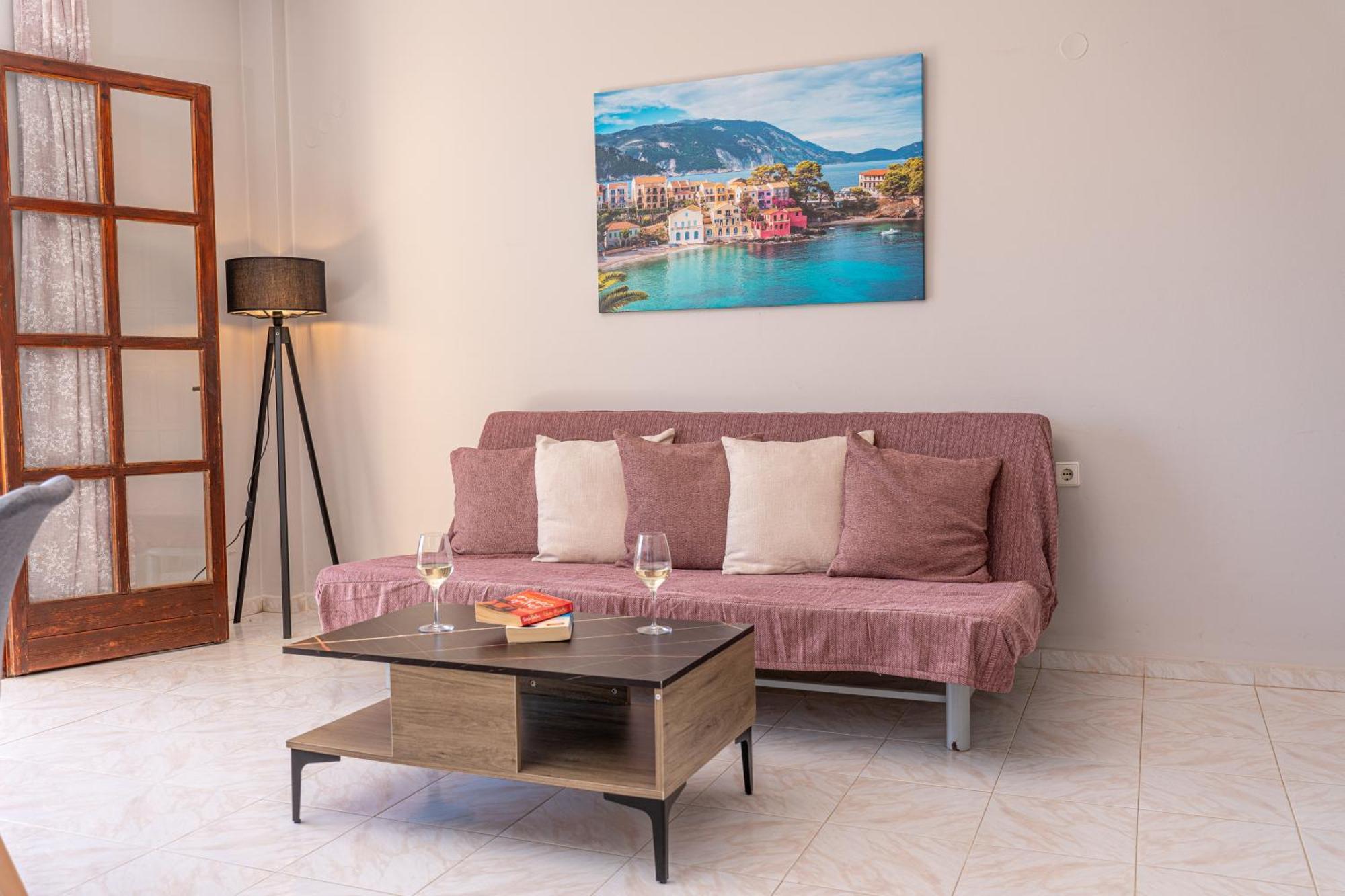 Southbank Seafront Apartments Кателиос Экстерьер фото